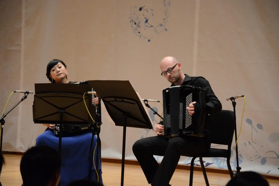 Accordionduo ANIMÉ — Lulu Wang und Harald Oeler · Shenzhen Concert Hall