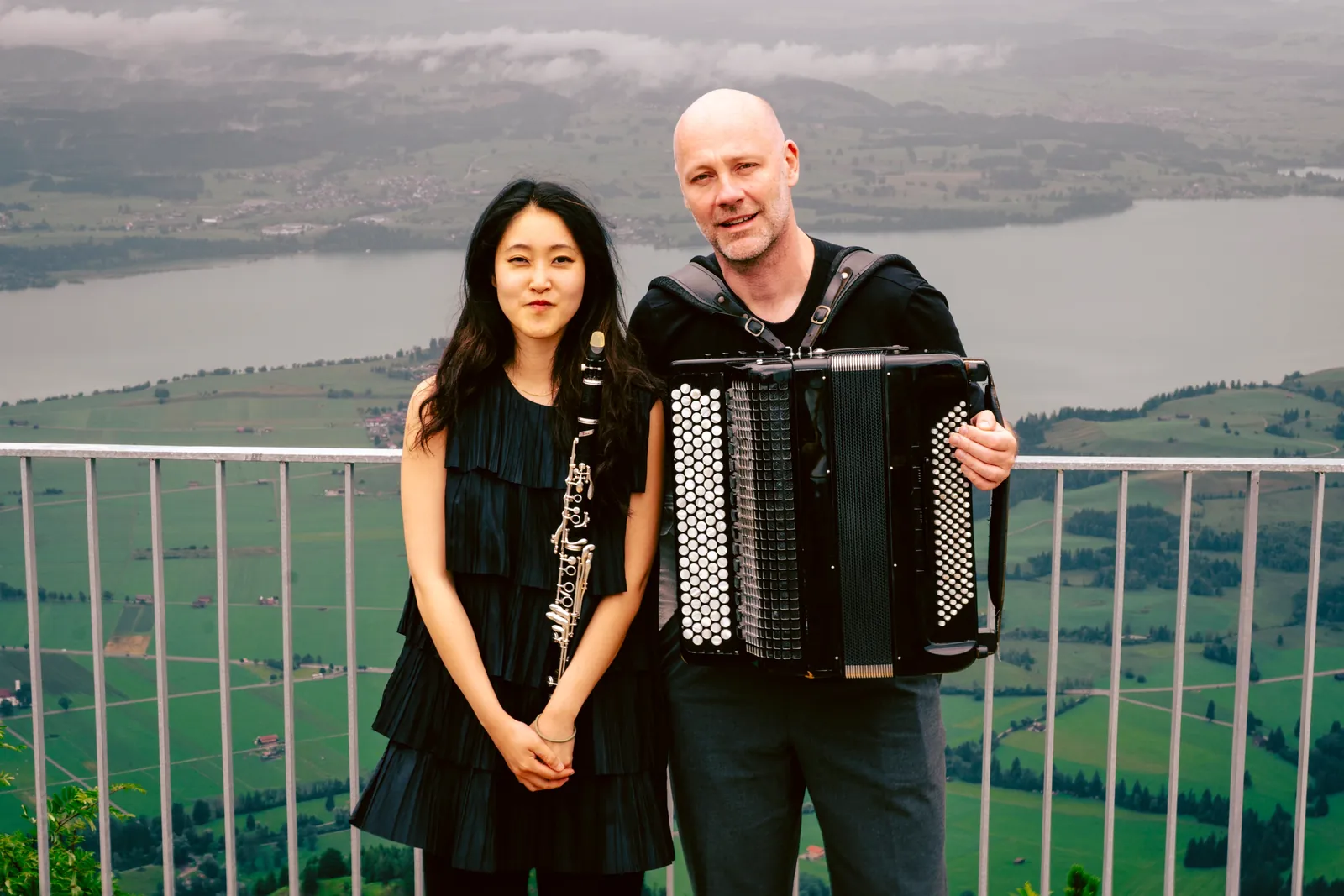 Duo KlAkk! am Tegelberg mit Blick über das Allgäu